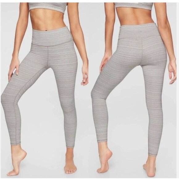 Athleta Chaturanga 7/8 Tight High Rise Jacquard Textured Legging - Size Medium - Picture 1 of 7